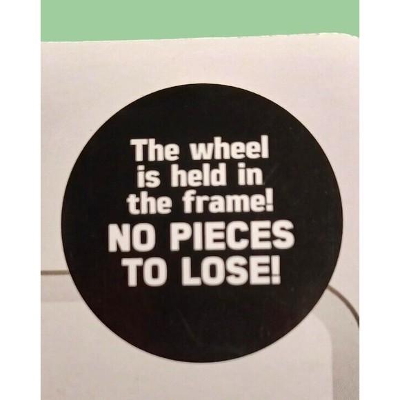 Disney Star Wars Grogu Spirograph Cyclex Hasbro 5+ Compact Collectors Travel Toy - Picture 2 of 16